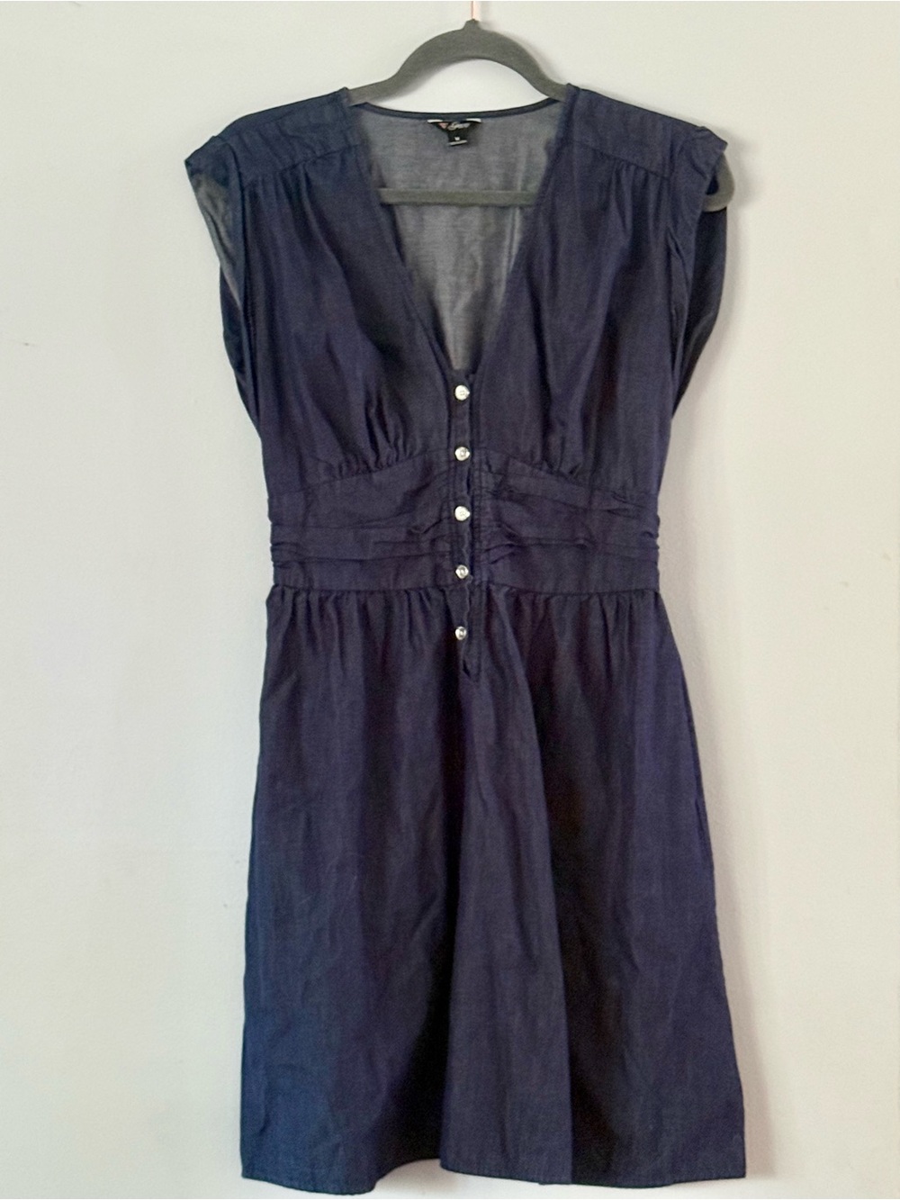 GUESS Vintage Y2K Dark Wash Chambray Cap-Sleeve Mini Dress - Size M